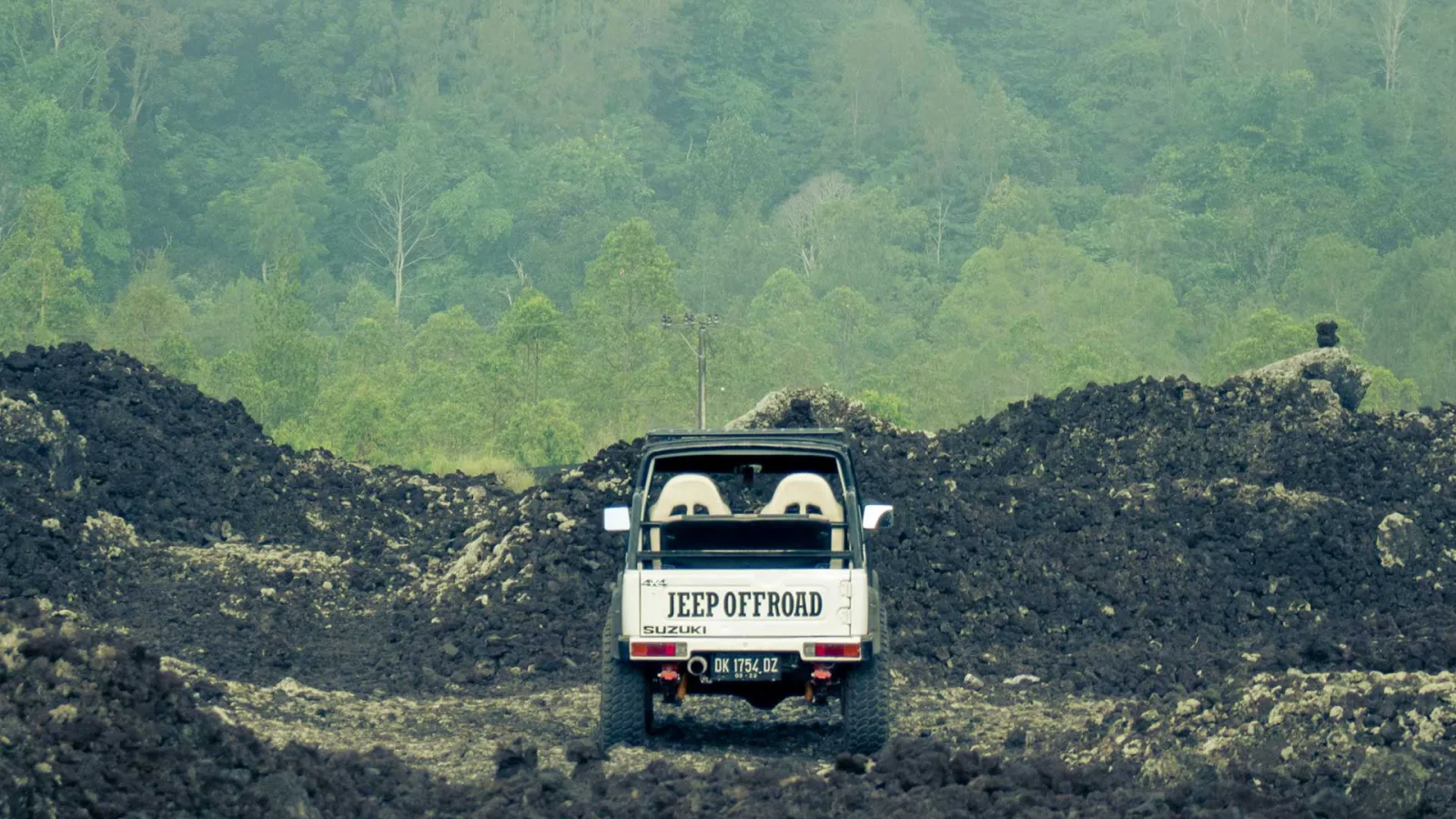 Land Rover Jeep Sunrise Tour at Mount Batur | Off-Road Adventure