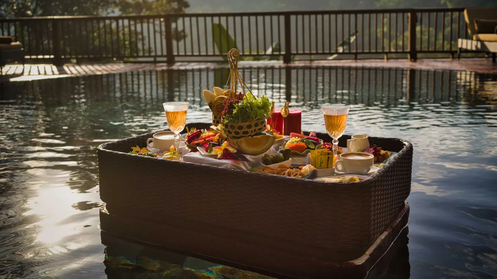The Floating Boat Experience | Luxury Pool Dining in Ubud